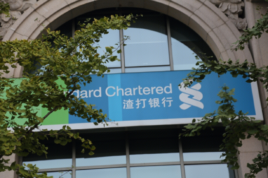 杜德配资 渣打：解职鲍威尔会有损美元 提振避险资产